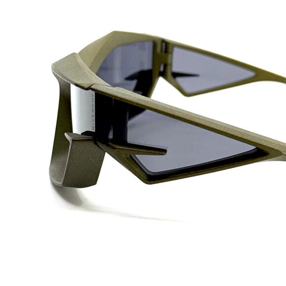 New, GIVENCHY Sunglasses GV40049I 97A Authentic - Picture 13 of 16